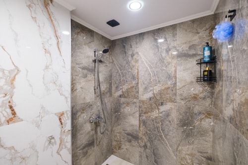 Стилен и модерен апартамент с 2 спални 31 MT Homes Property Management