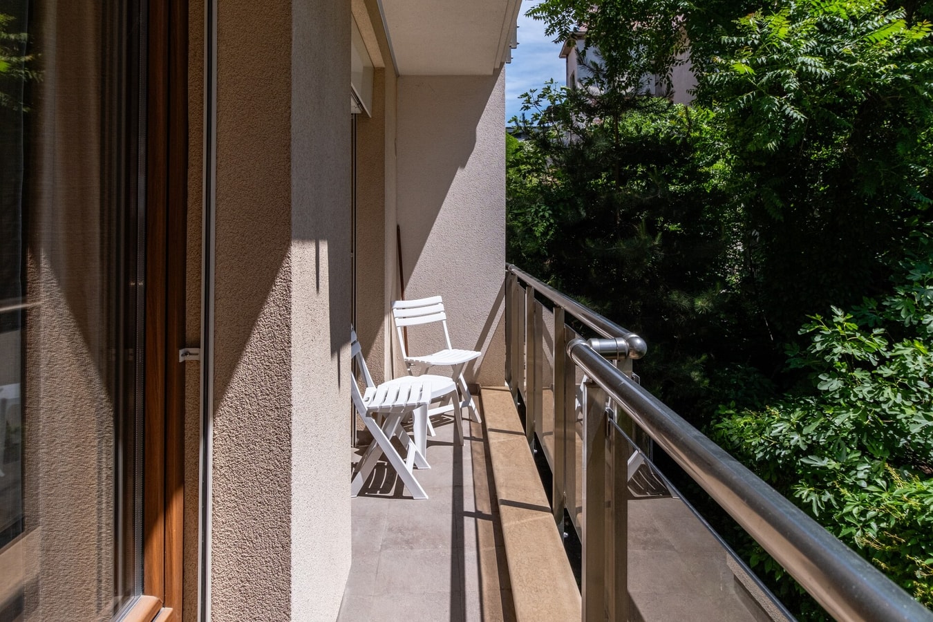Central 1-bedroom Apartment 32 MT Homes Property Management