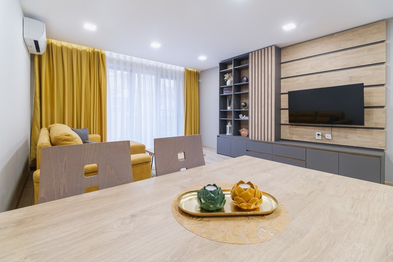 LDV 13 Residence 410 Free private parking 7 MT Homes Property Management