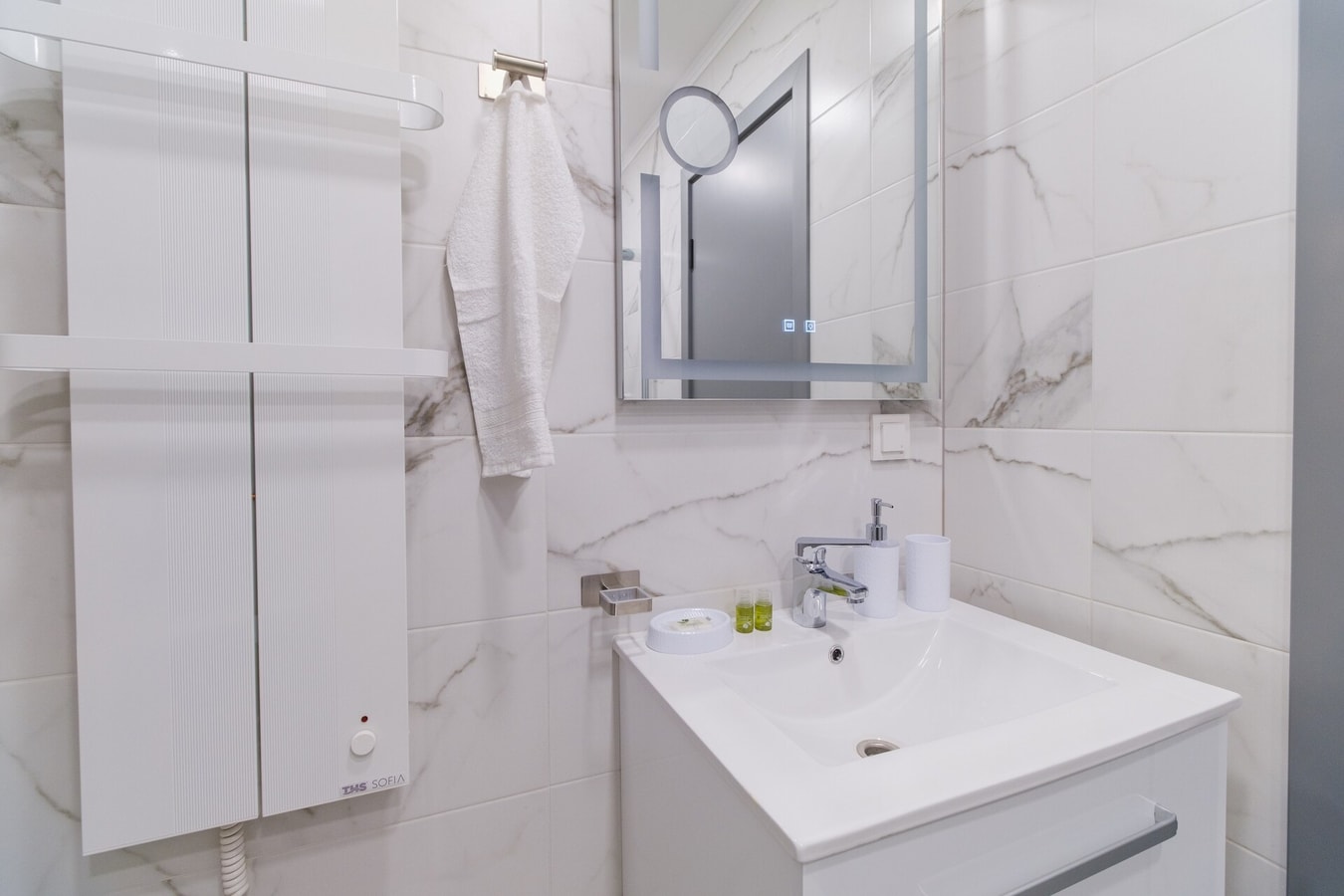 LDV 13 Residence 103 Free private parking 17 MT Homes Property Management