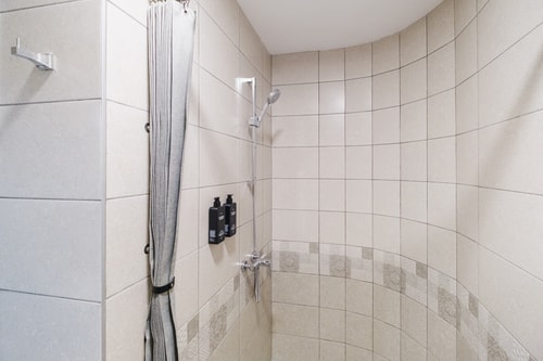 A17 | Бутиков Апартамент • ап9 12 MT Homes Property Management