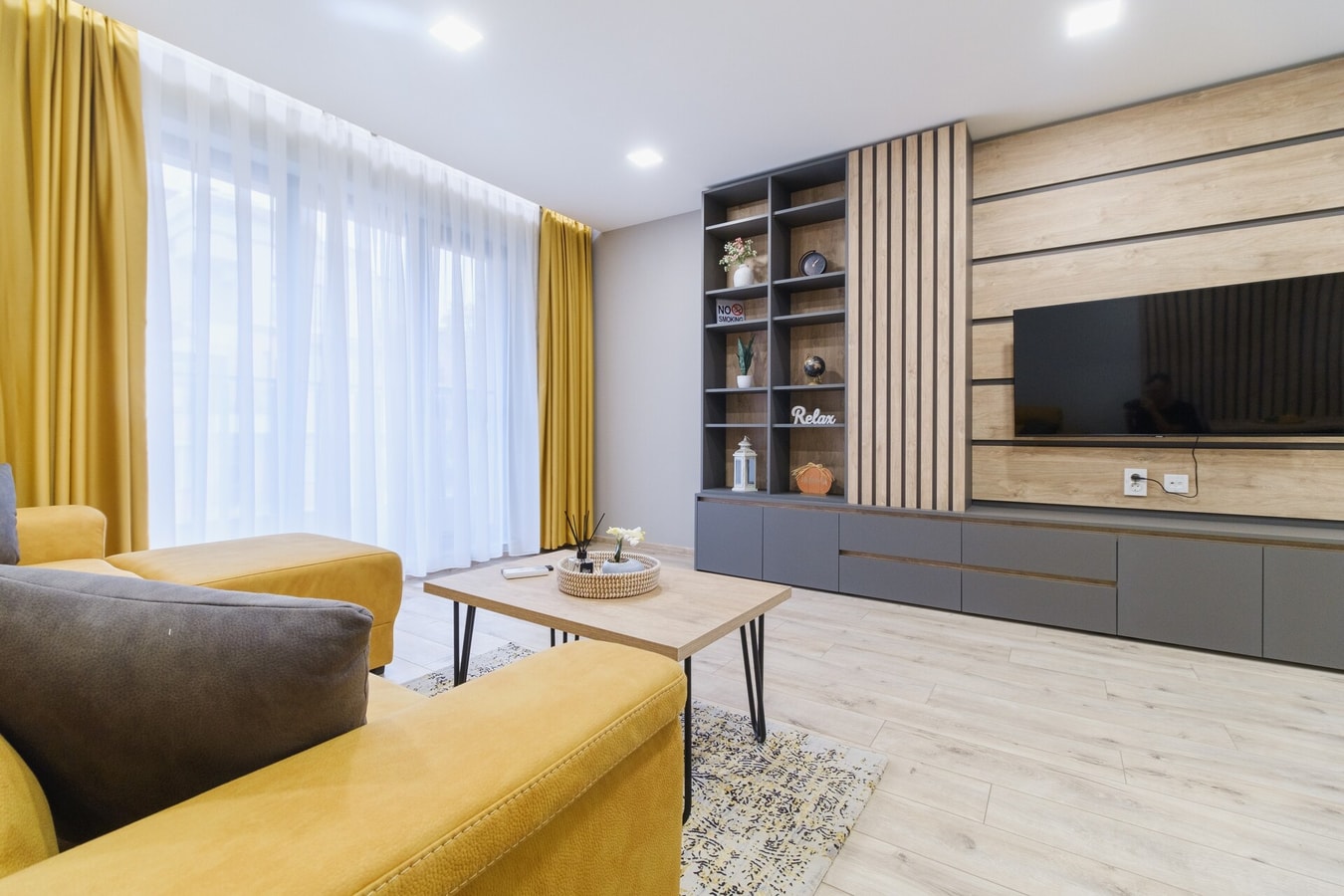 LDV 13 Residence 409 Free private parking 9 MT Homes Property Management