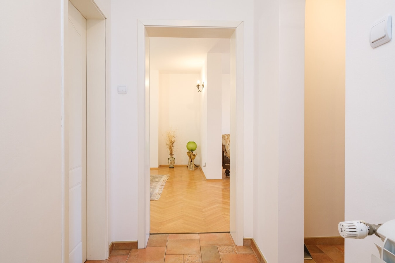 The Hill House Free Private Garage 28 MT Homes Property Management