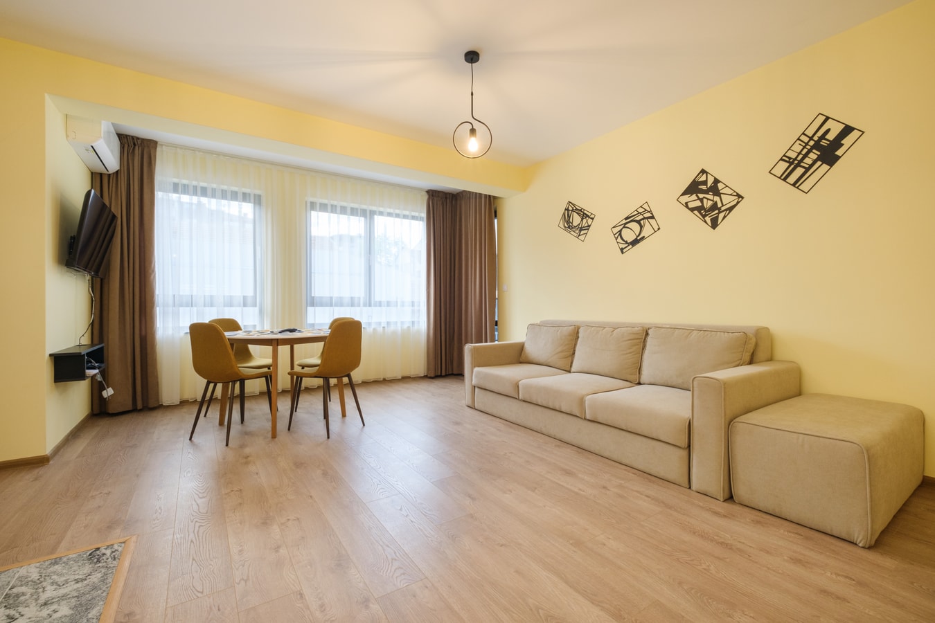 Apartments by the river 01 Free private parking 2 Апартаменти край реката
