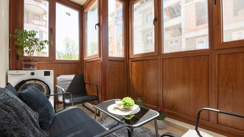 1-bed Apt in the heart of the city Free Parking 4 MT Homes Property Management
