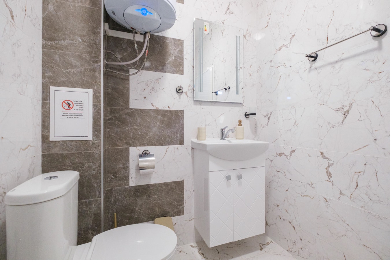 Apartments by the river 08 Free private parking 28 Апартаменти край реката