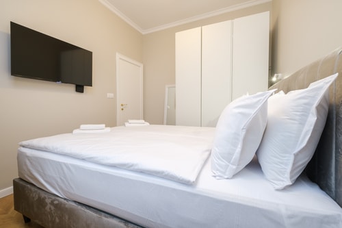 Къщата с нара розов апартамент 19 MT Homes Property Management