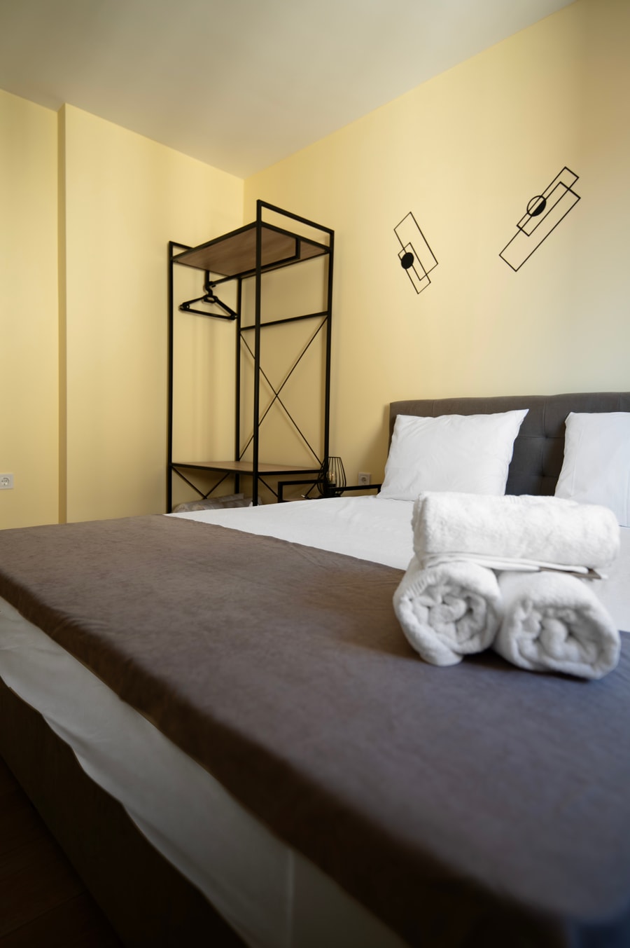 Apartments by the river 06 Free private parking 11 Апартаменти край реката