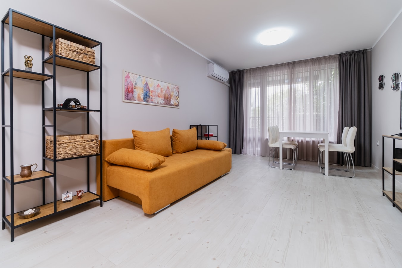 Cozy 2-bed Apartment 43 MT Homes Property Management