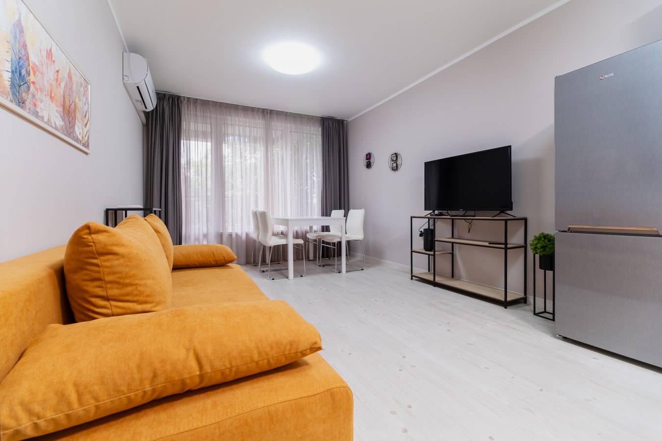 Cozy 2-bed Apartment 44 MT Homes Property Management