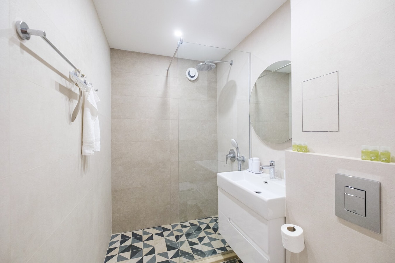 Central Plovdiv 3BR Apartment Free Parking Apt 6 35 MT Homes Property Management