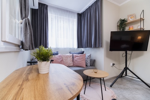Студио в центъра на града №1 2 MT Homes Property Management