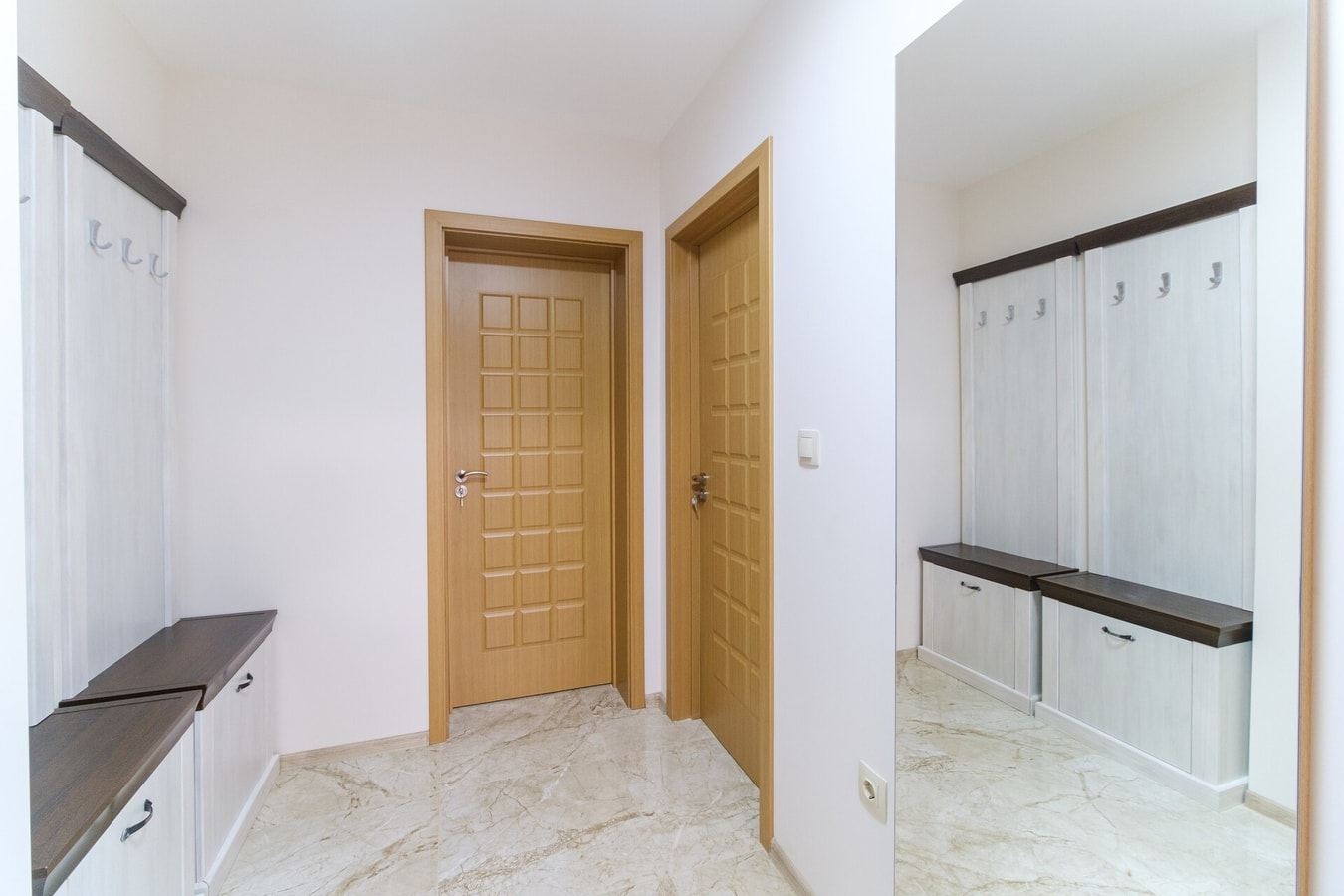 LDV 13 Residence 512 Free private parking 11 MT Homes Property Management