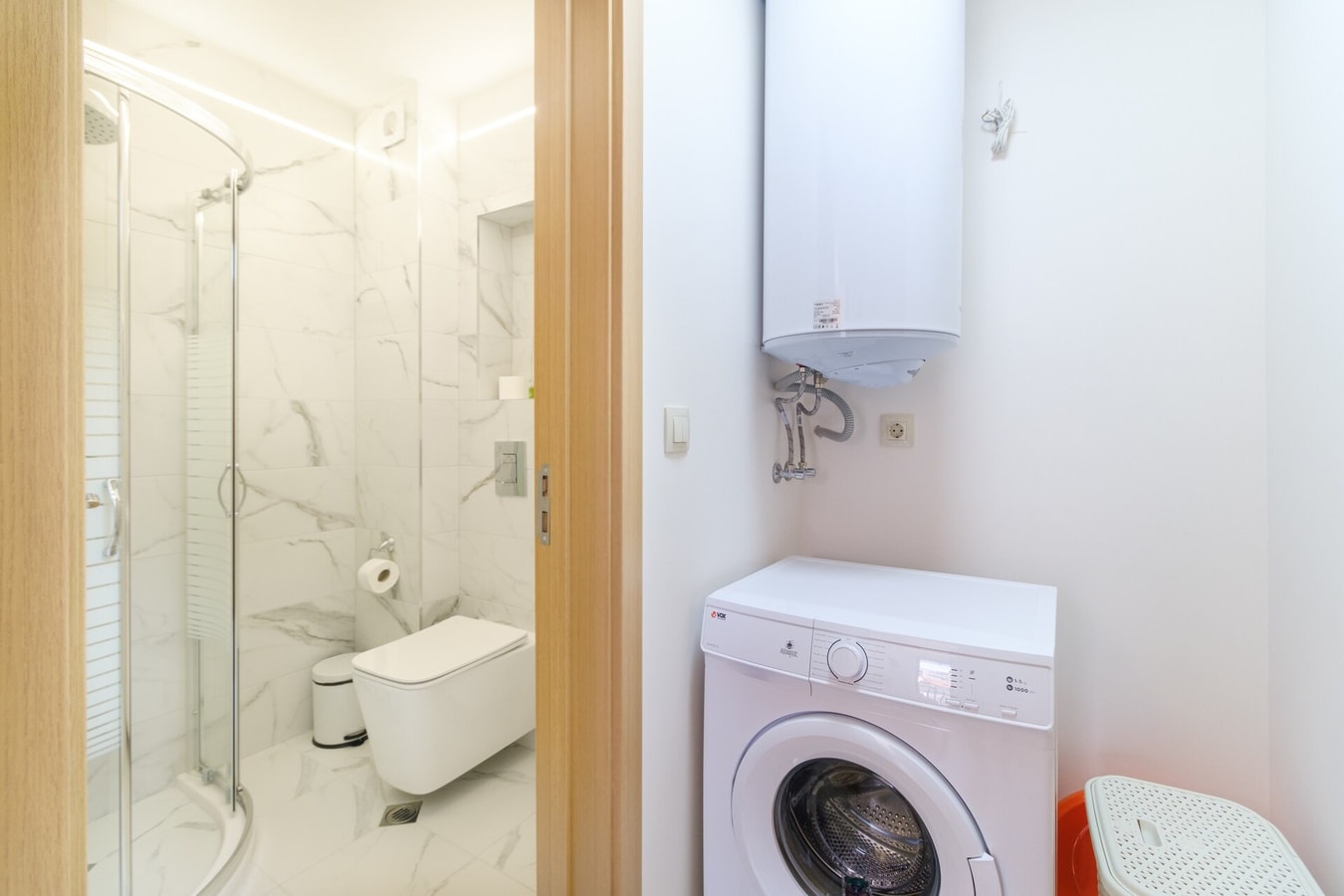LDV 13 Residence 512 Free private parking 27 MT Homes Property Management