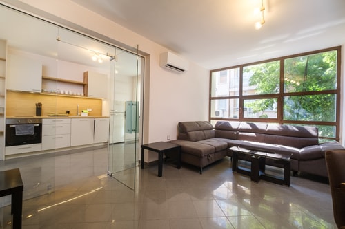 2-Bedroom Apartment in the City Center 7 MT Homes Property Management