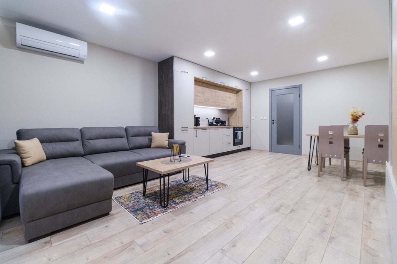 LDV 13 Residence 101 Free private parking 3 MT Homes Property Management