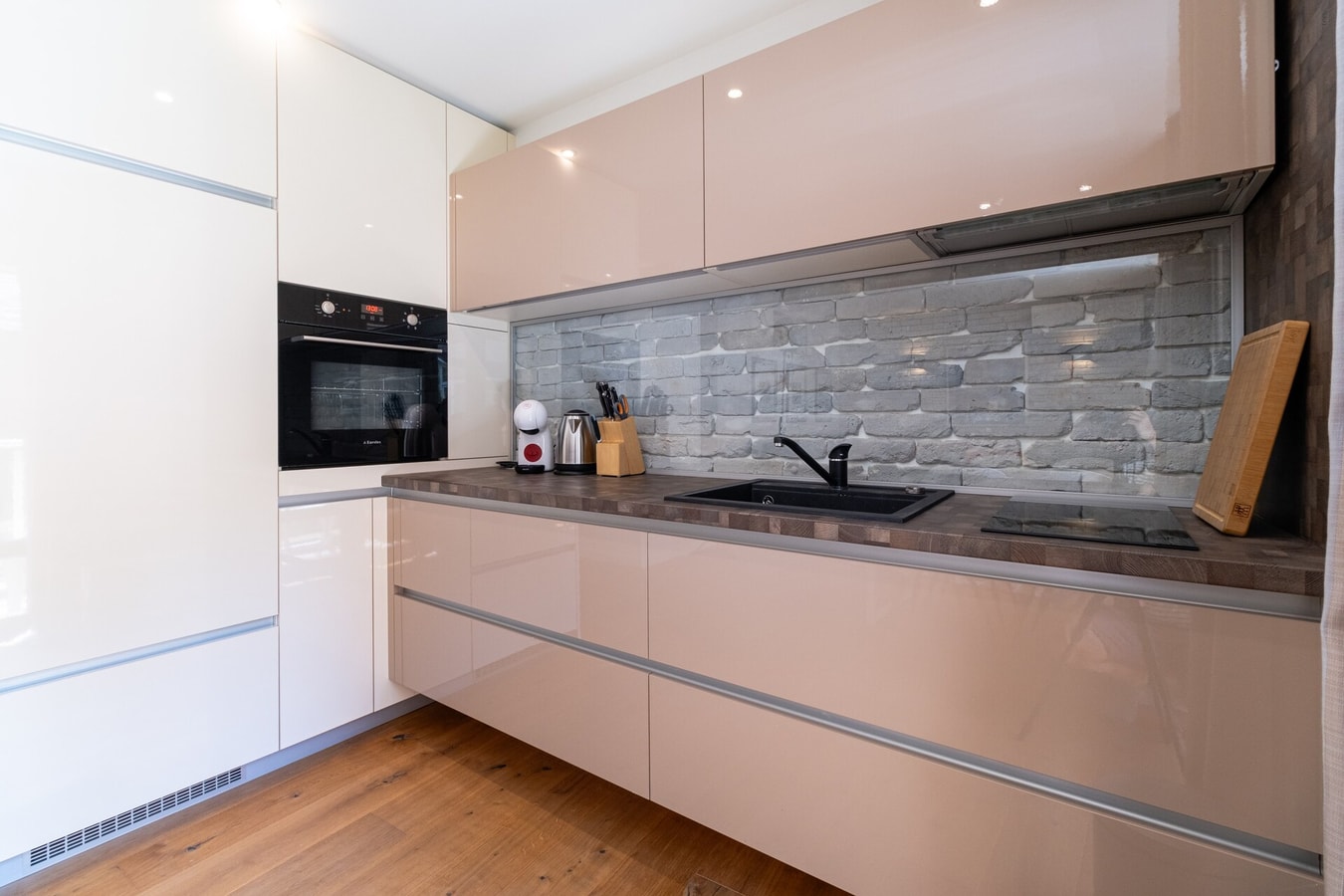 Central 1-bedroom Apartment 12 MT Homes Property Management