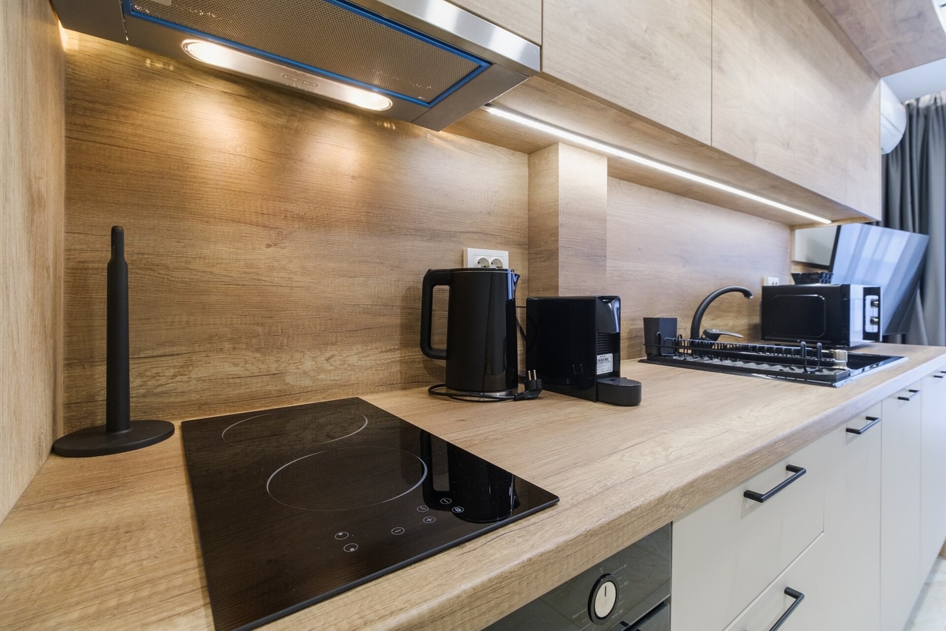 LDV 13 Residence 102 Free private parking 7 MT Homes Property Management