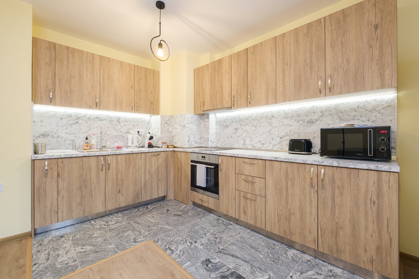 Apartments by the river 01 Free private parking 7 Апартаменти край реката