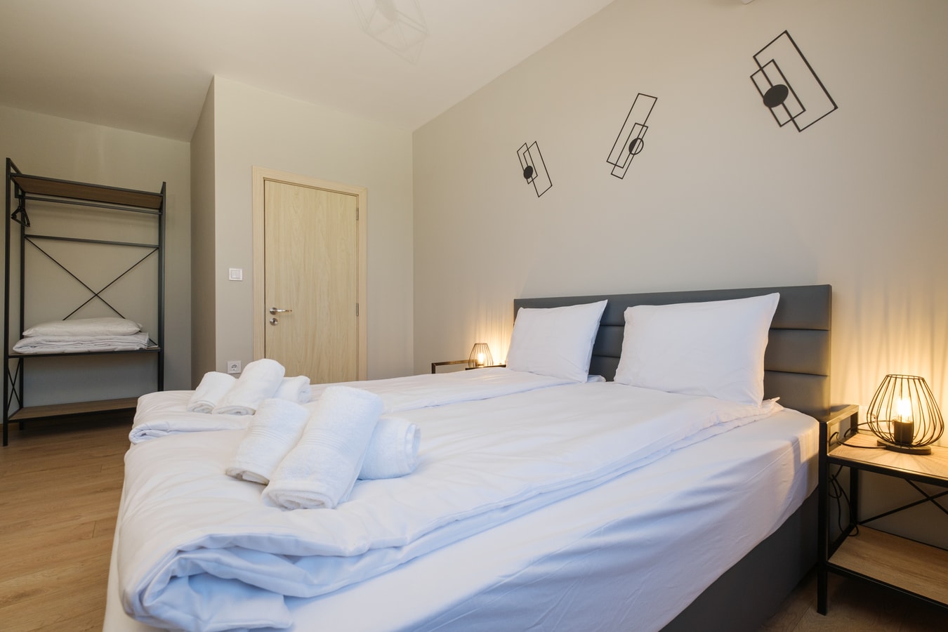 Apartments by the river 10 Free private parking 19 Апартаменти край реката