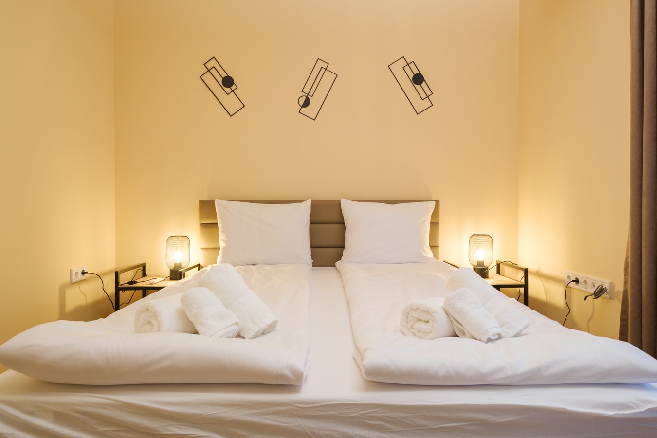 Apartments by the river 10 Free private parking 12 Апартаменти край реката
