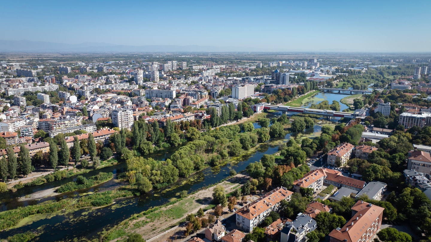 Apartments by the river 06 Free private parking 15 Апартаменти край реката