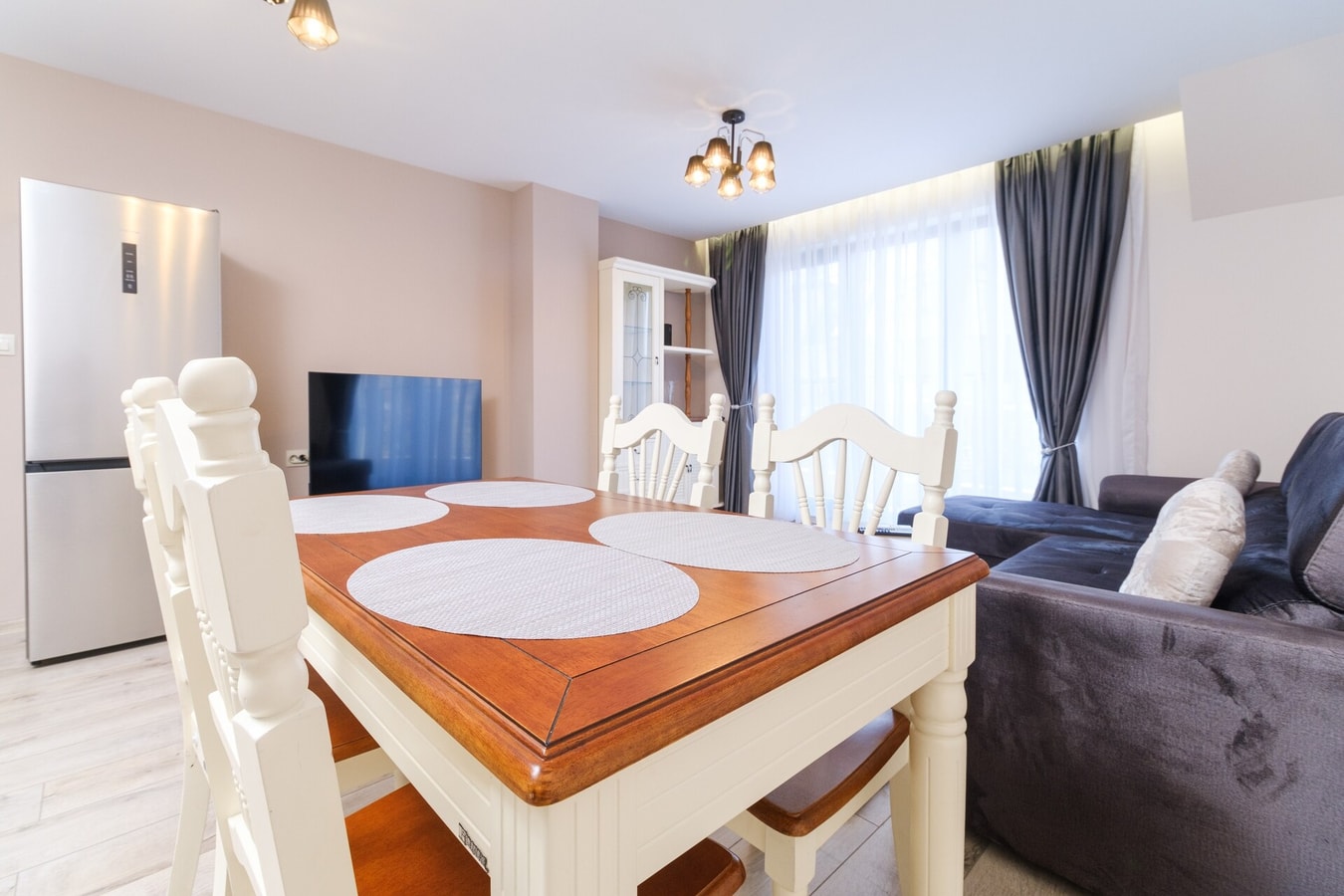 LDV 13 Residence 511 Free private parking 8 MT Homes Property Management