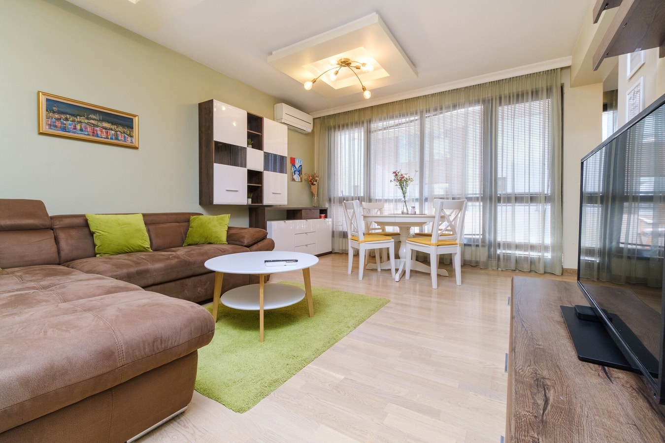 Riverside 2-Bedroom Apartment MT Homes Property Management