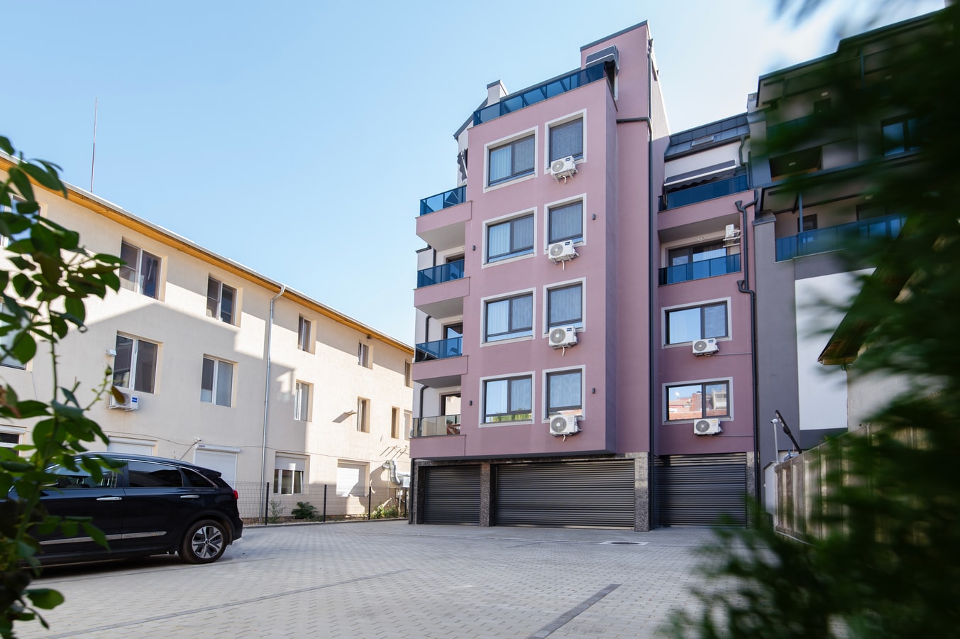 Apartments by the river 03 Free private parking 5 Апартаменти край реката