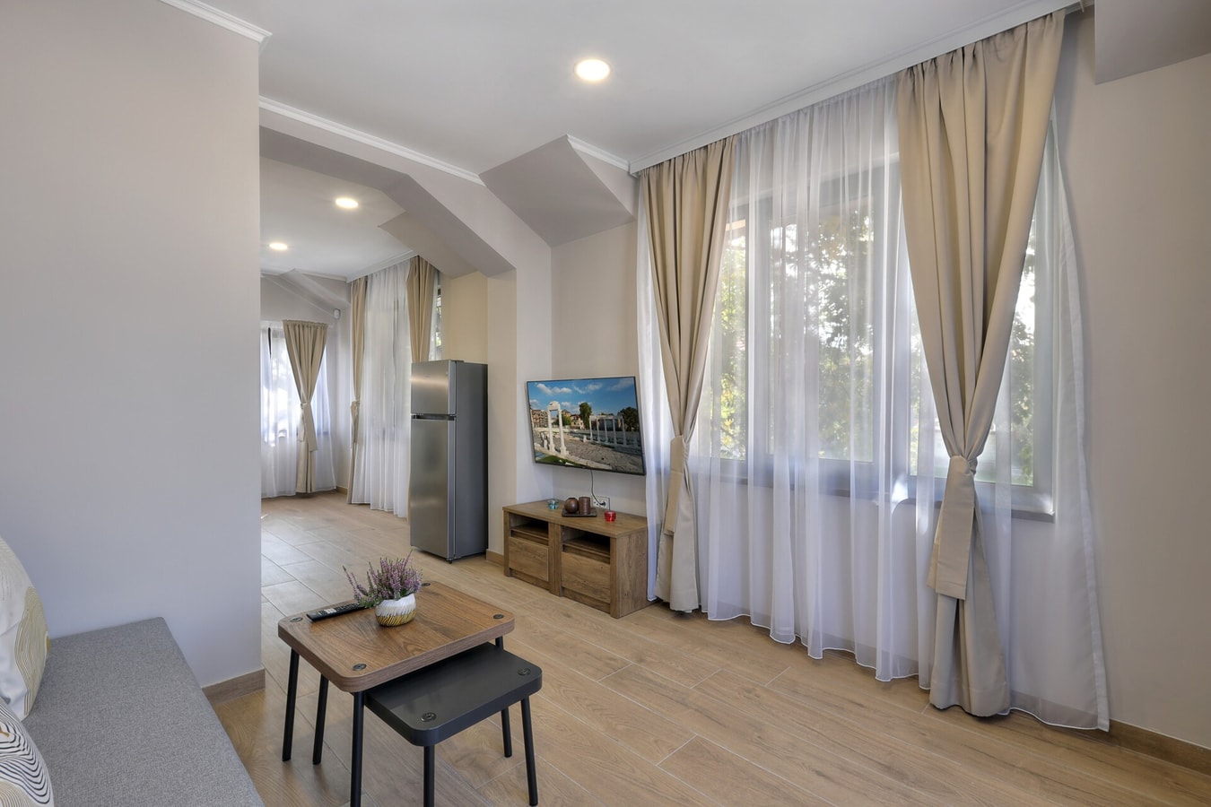 Portata - Lotus 1 bedroom apartment 10 MT Homes Property Management