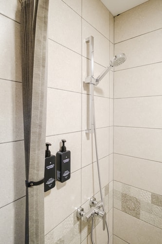 A17 | Бутиков Апартамент • ап6 13 MT Homes Property Management