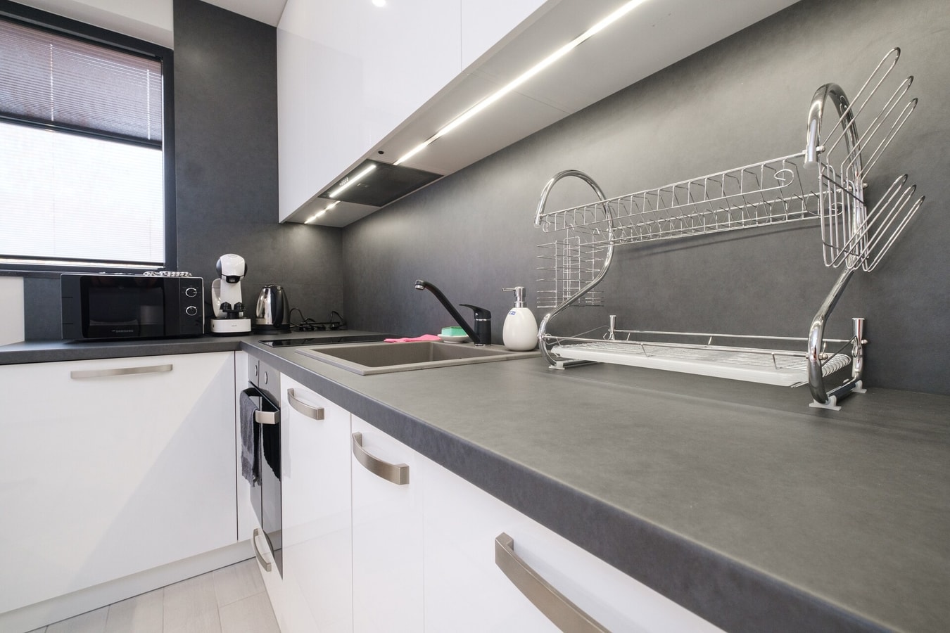 Heart of Plovdiv Studio Apartment Free Parking 13 MT Homes Property Management