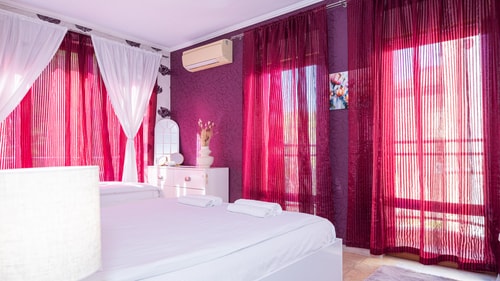 1-bed Apt in the heart of the city Free Parking 24 MT Homes Property Management
