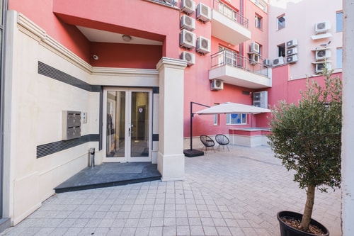 DEVET Boutique Apartments 1-Bedroom Apt.5 32 MT Homes Property Management