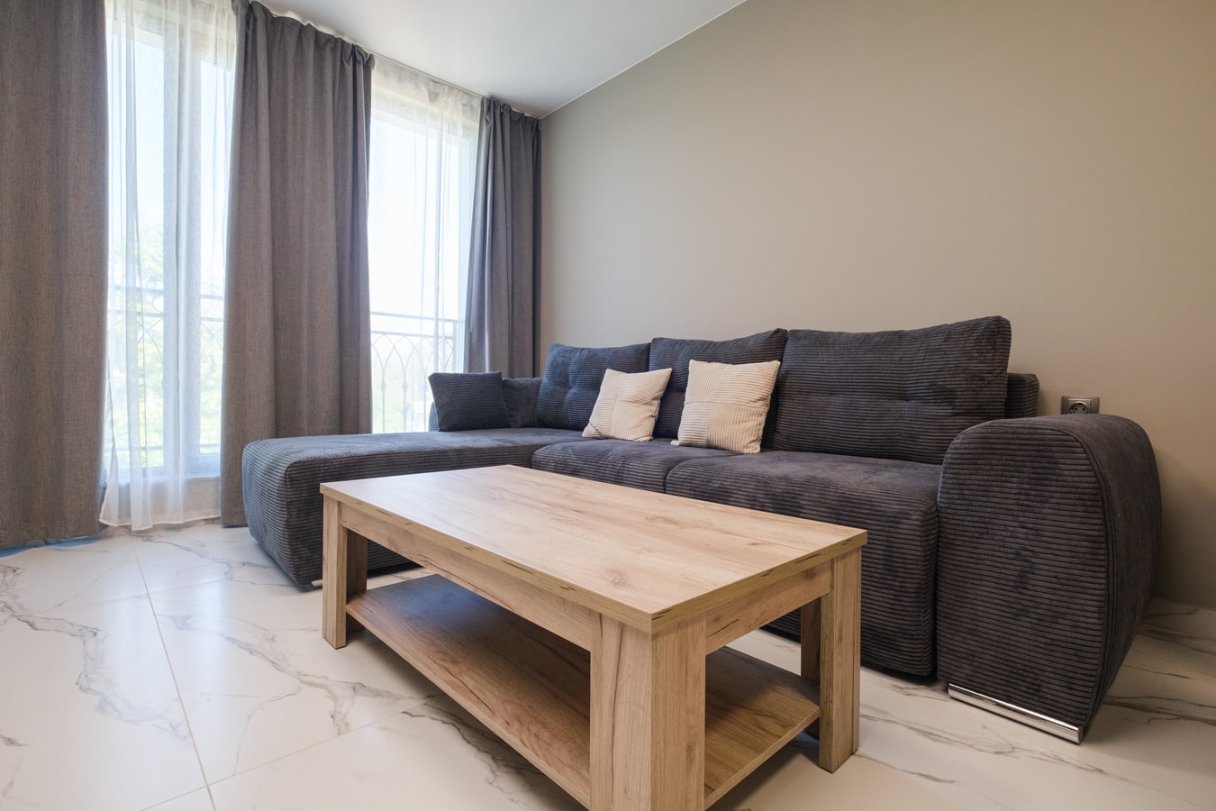 GMD 1-bedroom Apartment Free Parking 5 MT Homes Property Management