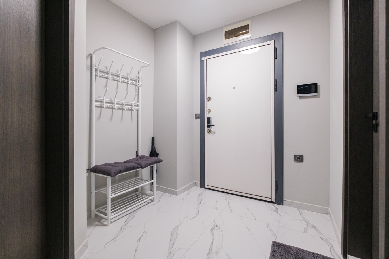 GMD 1-bedroom Apartment Free Parking 20 MT Homes Property Management