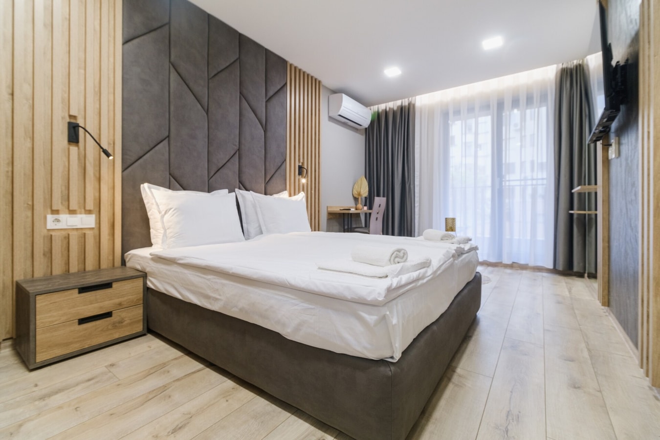 LDV 13 Residence 101 Free private parking 18 MT Homes Property Management