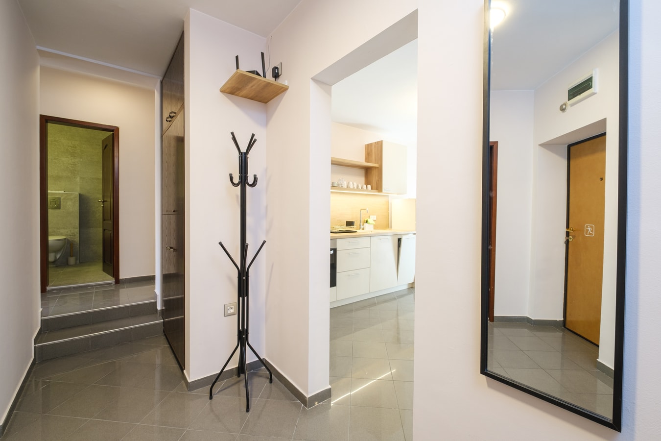 2-Bedroom Apartment in the City Center 15 MT Homes Property Management