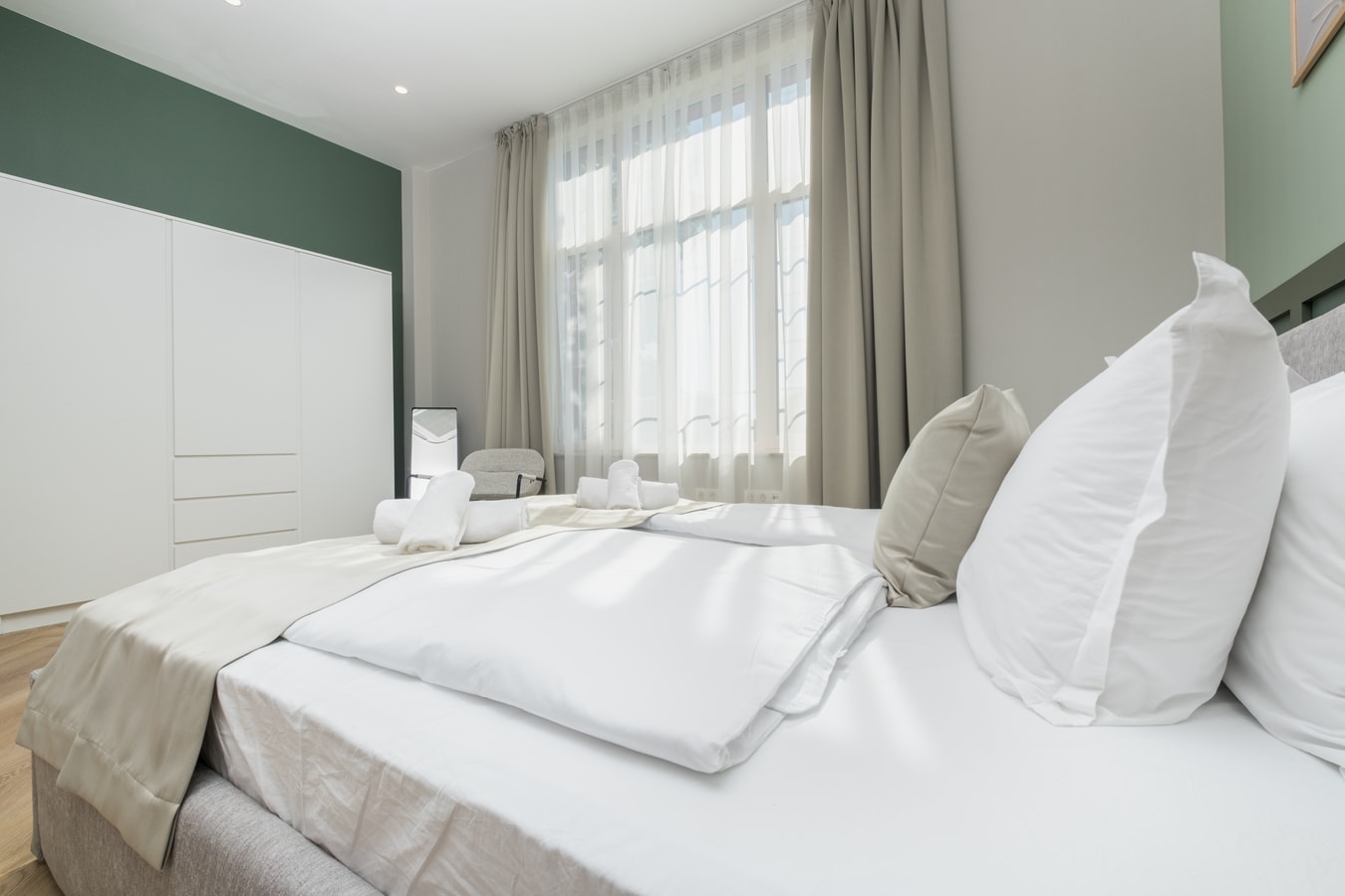 DEVET Boutique Apartments 2-Bedroom Apt.6 21 MT Homes Property Management