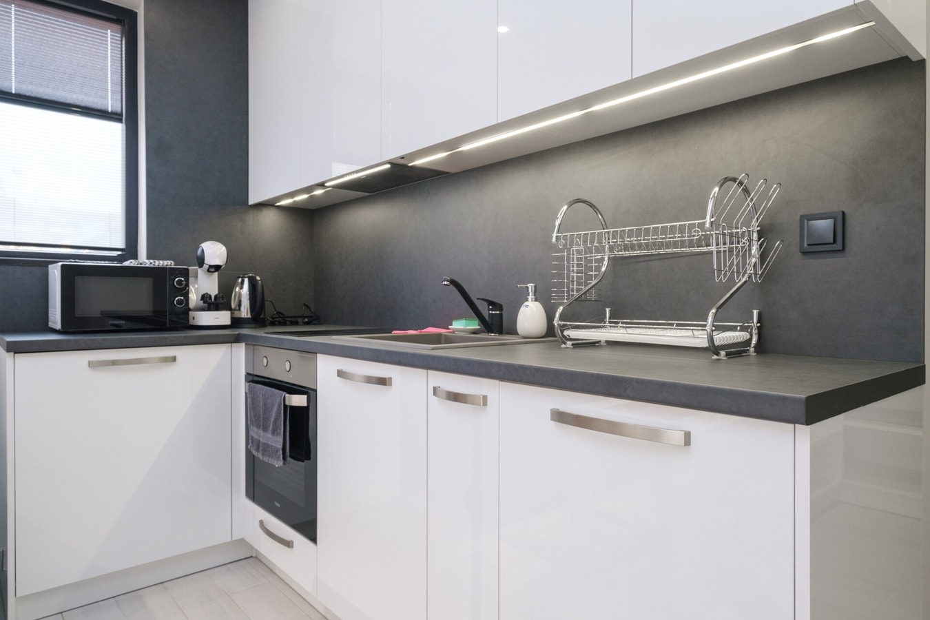 Heart of Plovdiv Studio Apartment Free Parking 10 MT Homes Property Management