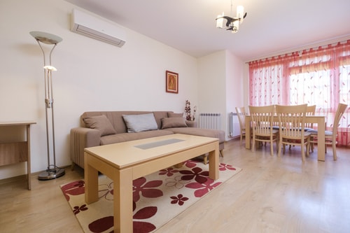 Central 2-Bedroom Apt 5 MT Homes Property Management