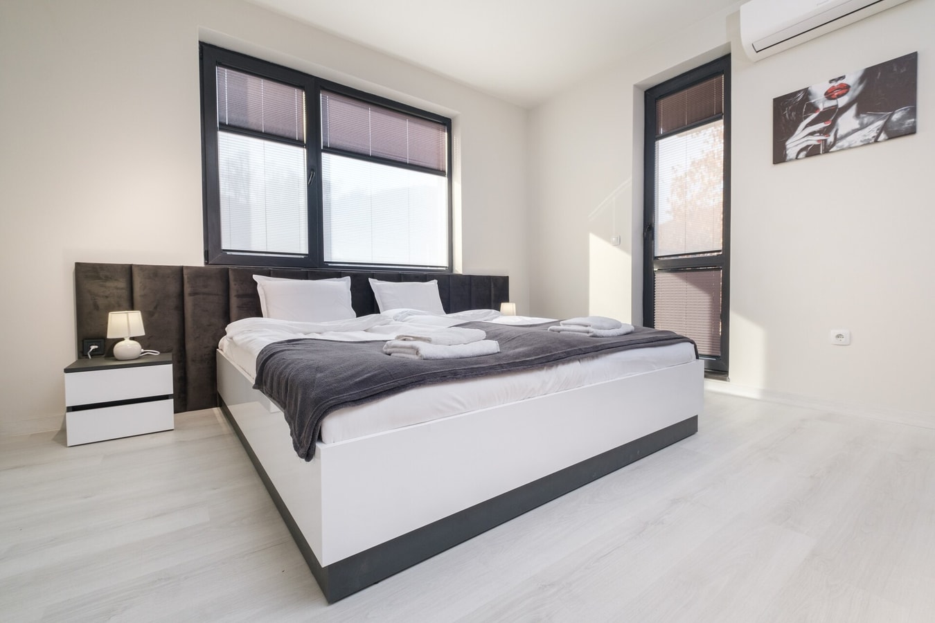 Heart of Plovdiv Studio Apartment Free Parking 2 MT Homes Property Management