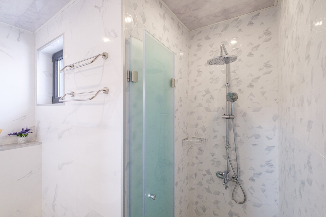 Heart of Plovdiv Studio Apartment Free Parking 25 MT Homes Property Management