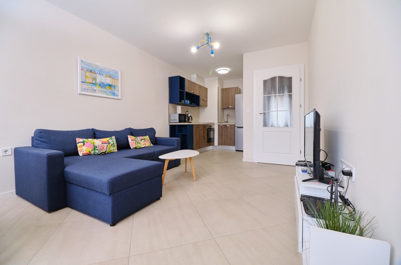 Cozy 1-bed Apartment 1 MT Homes Property Management