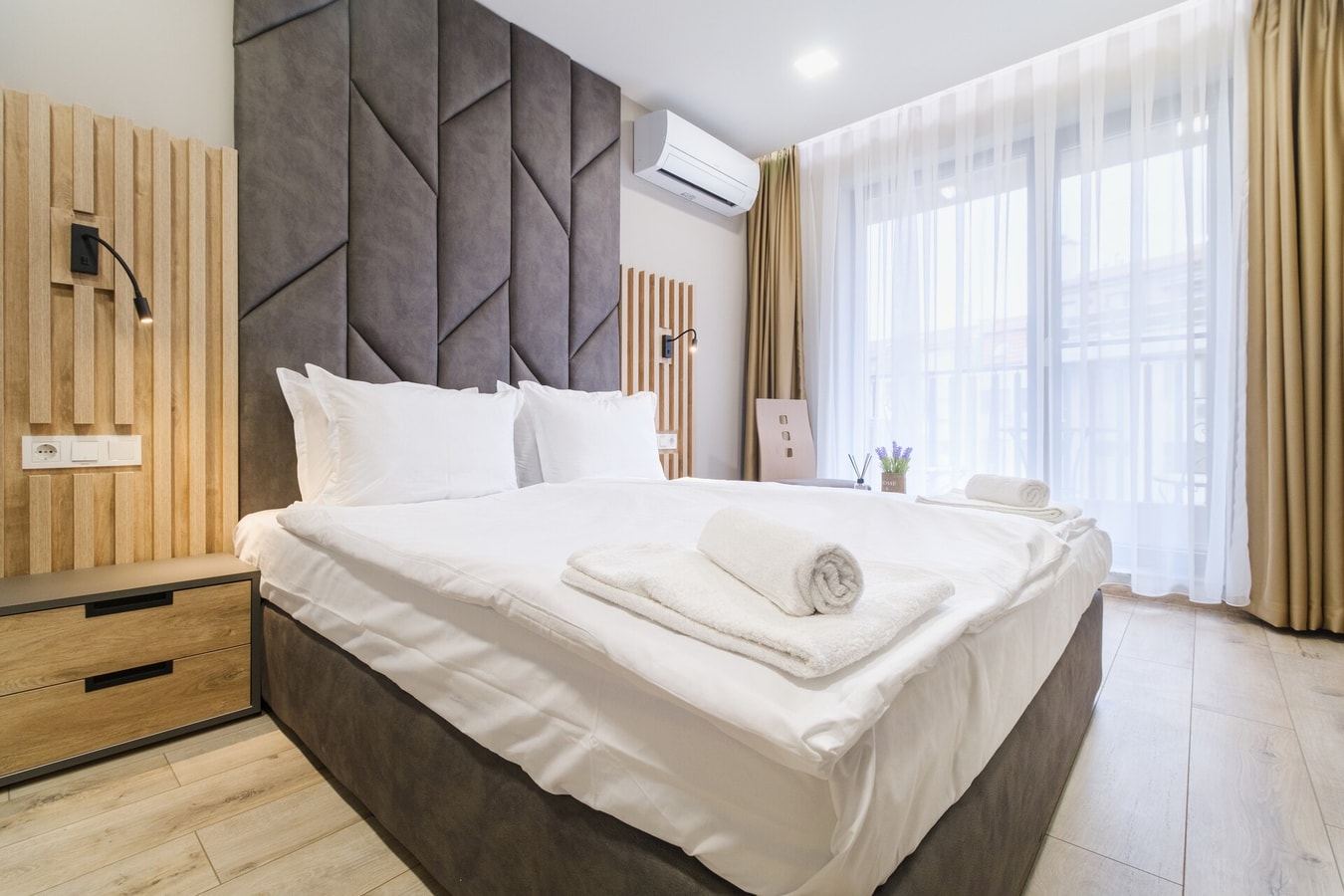 LDV 13 Residence 409 Free private parking 21 MT Homes Property Management