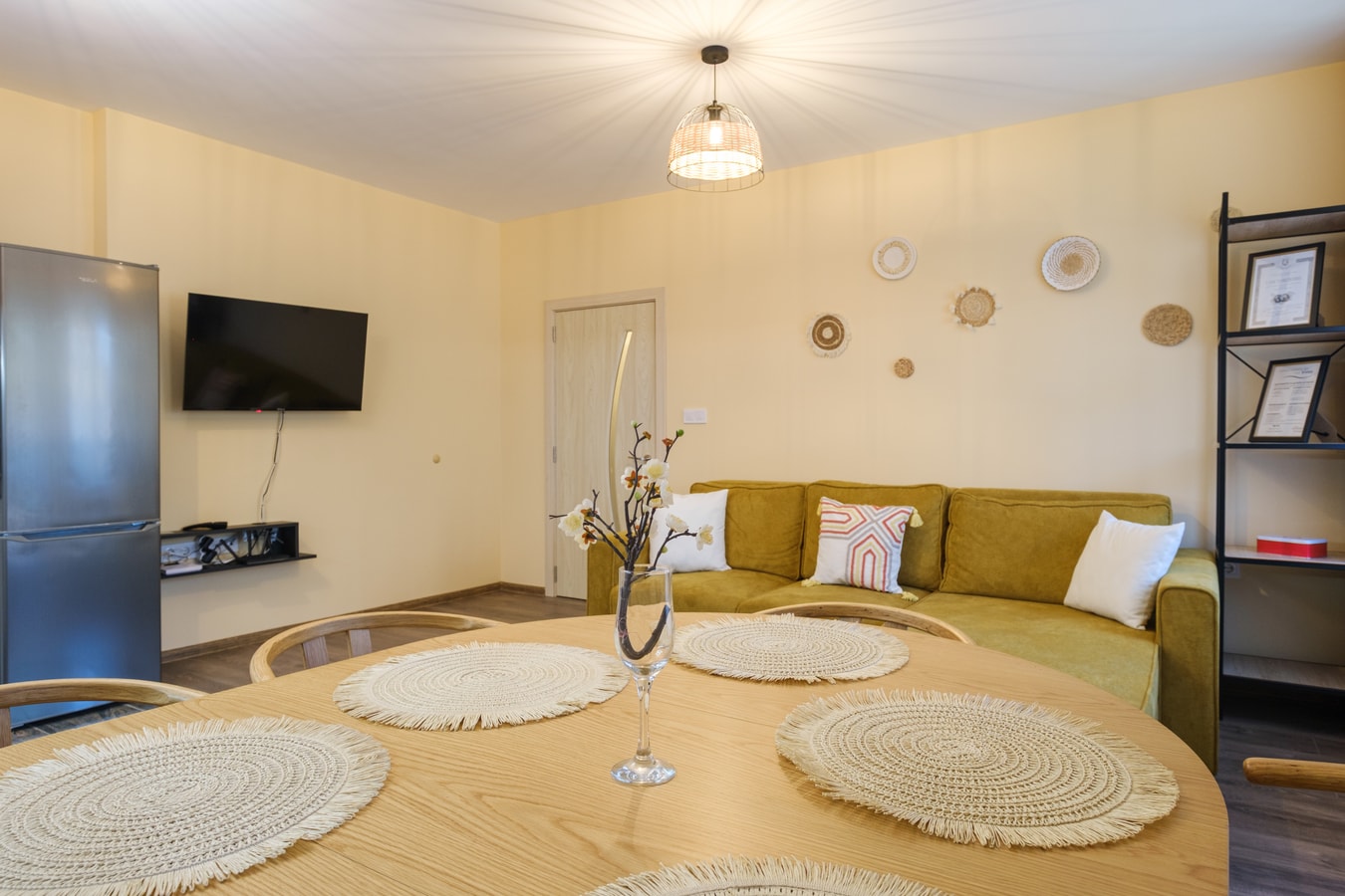 Apartments by the river 10 Free private parking 4 Апартаменти край реката