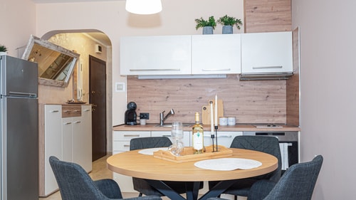 1-bed Apt in the heart of the city Free Parking 32 MT Homes Property Management