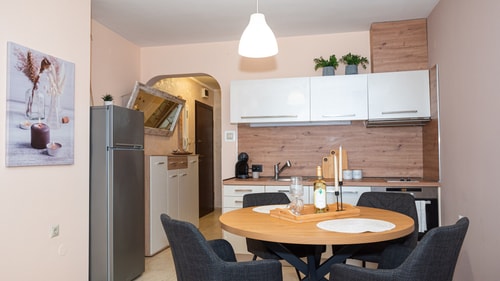 1-bed Apt in the heart of the city Free Parking 33 MT Homes Property Management