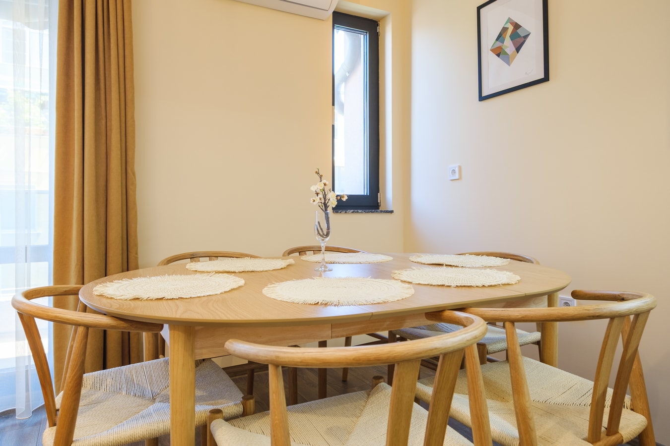 Apartments by the river 10 Free private parking 2 Апартаменти край реката
