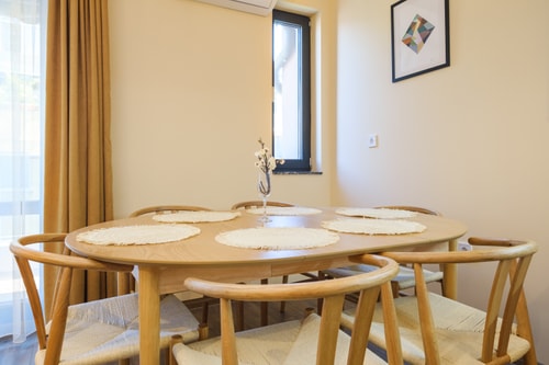 Apartments by the river 10 Free private parking 2 MT Homes Property Management